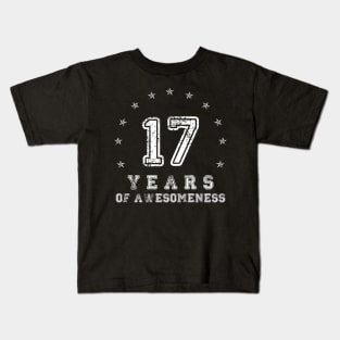 Vintage 17 years of awesomeness Kids T-Shirt